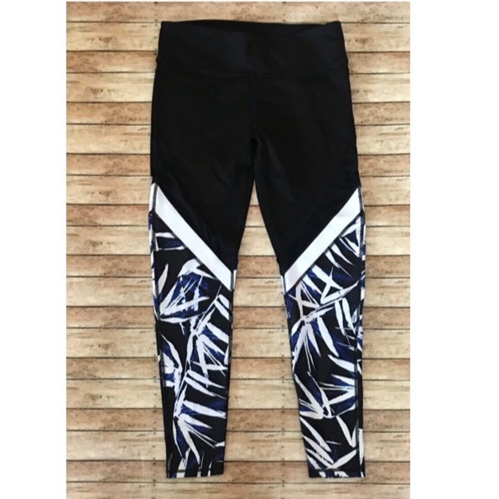 Fabletics Black with White Blue Print Leggings